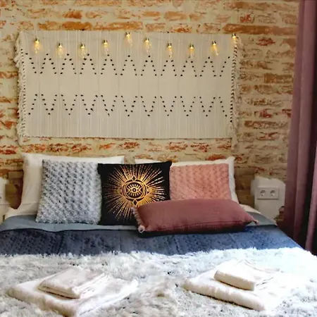 Dorosh-home квартира-студія в центрі львова Lviv