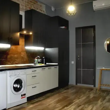 Dorosh-home квартира-студія в центрі львова * Lviv